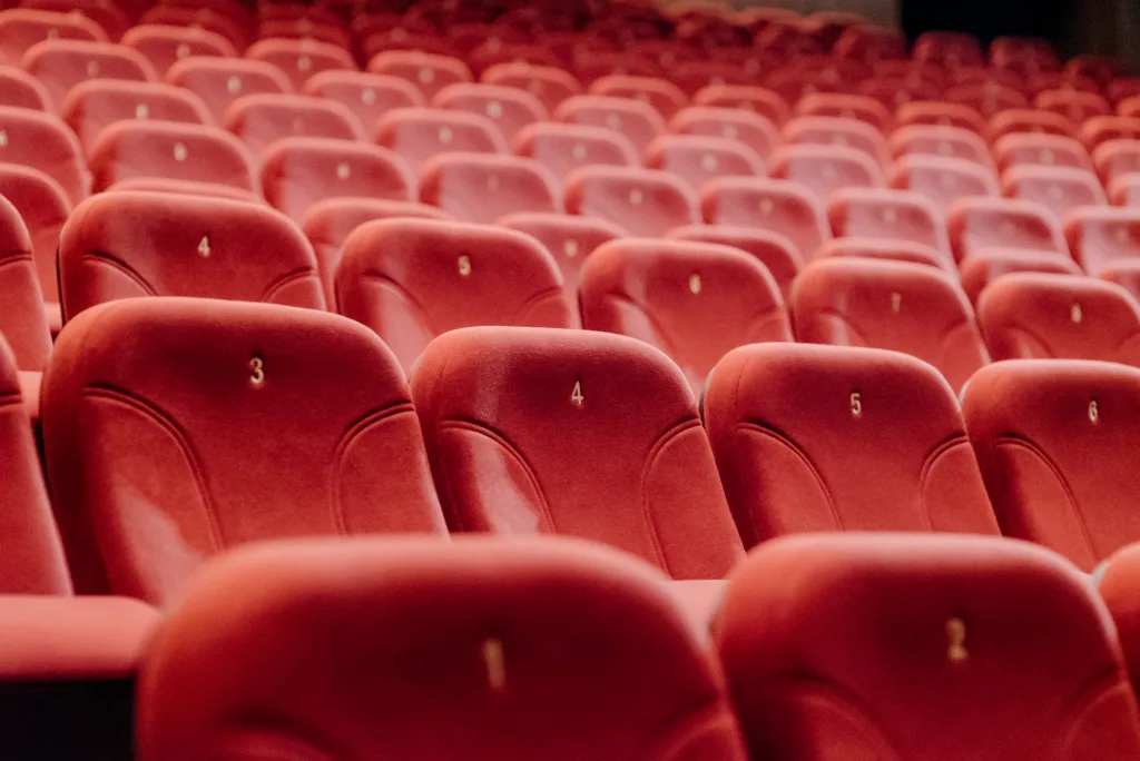 empty theater chairs in the theater