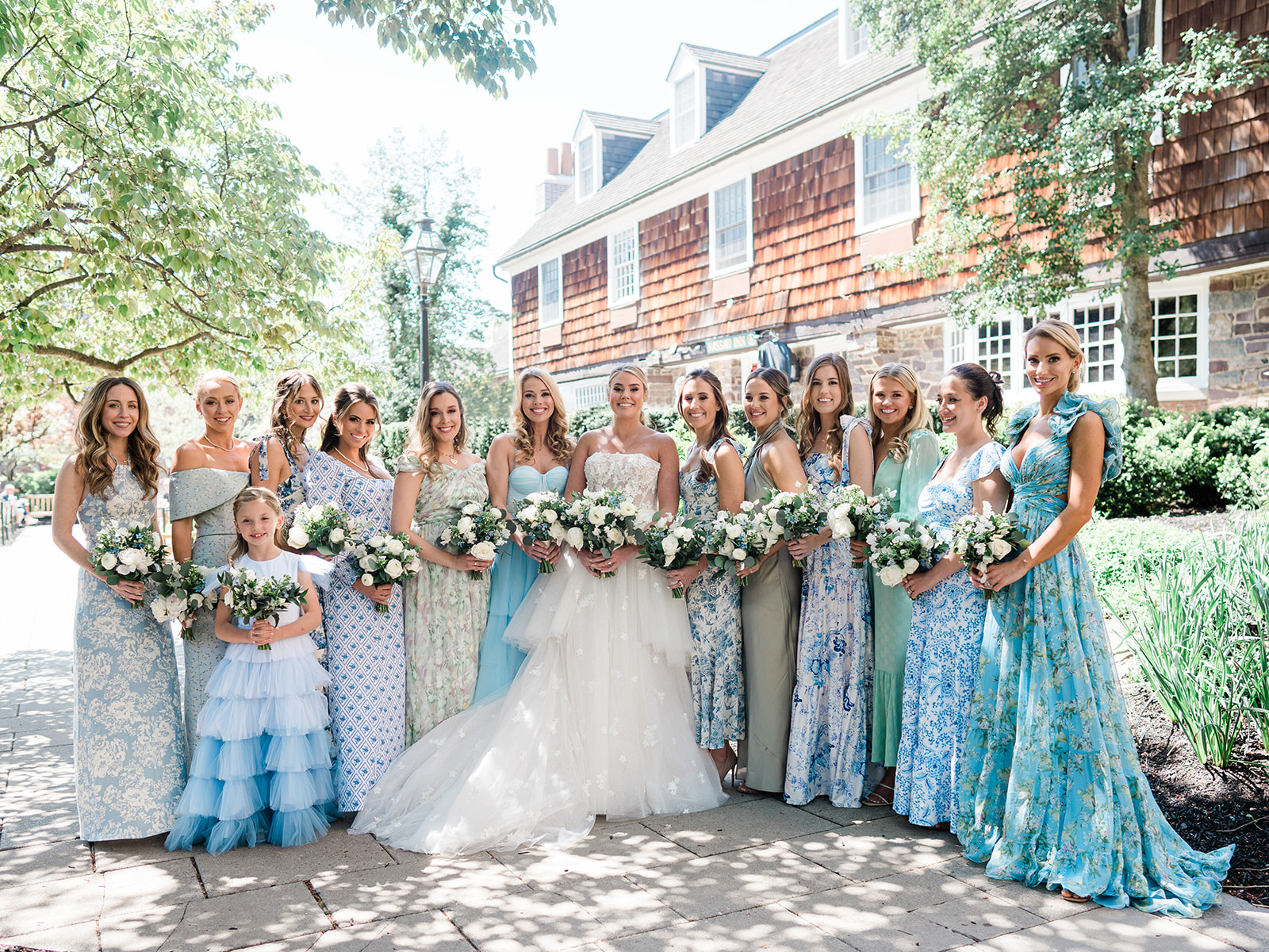 bridal party group photo