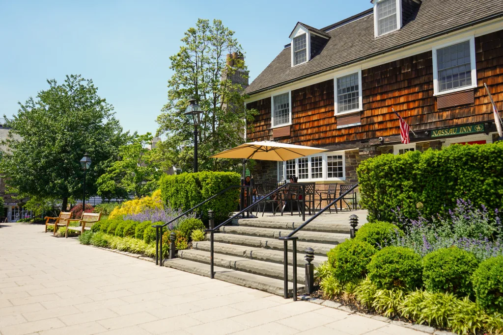 Nassau Inn exterior spring